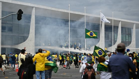 supremo-tribunal-federal-brasileno-juzga-a-otros-seis-acusados-participar-en-actos-golpistas-del-8-de-enero