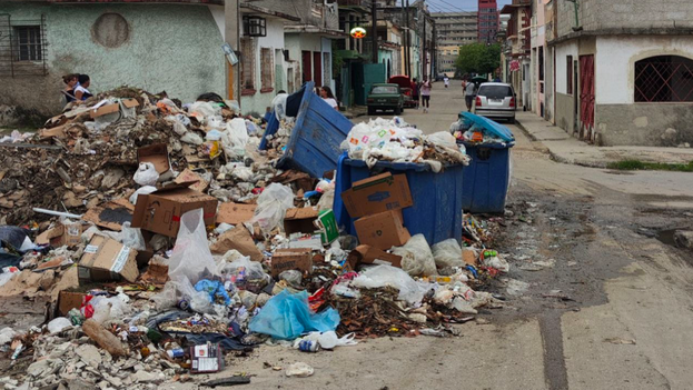 luyano,-turned-into-cuba’s-most-famous-garbage-dump,-screams-for-help