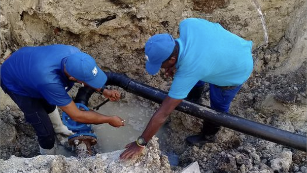 cubans-threaten-to-protest-if-the-authorities-don’t-restore-water-service
