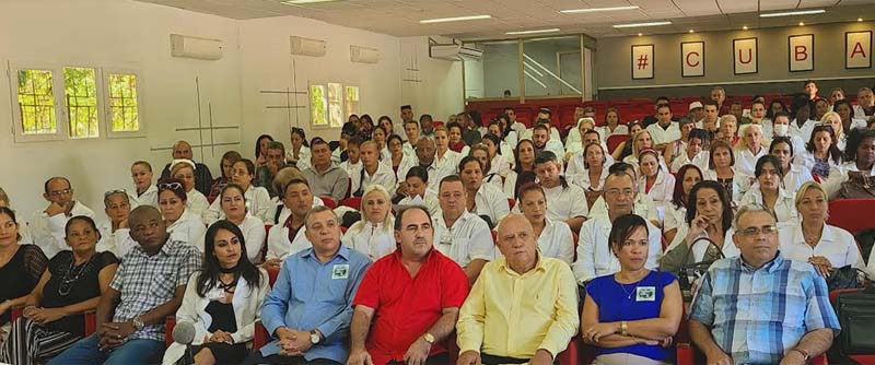 municipio-de-holguin-celebra-dia-de-la-medicina-latinoamericana