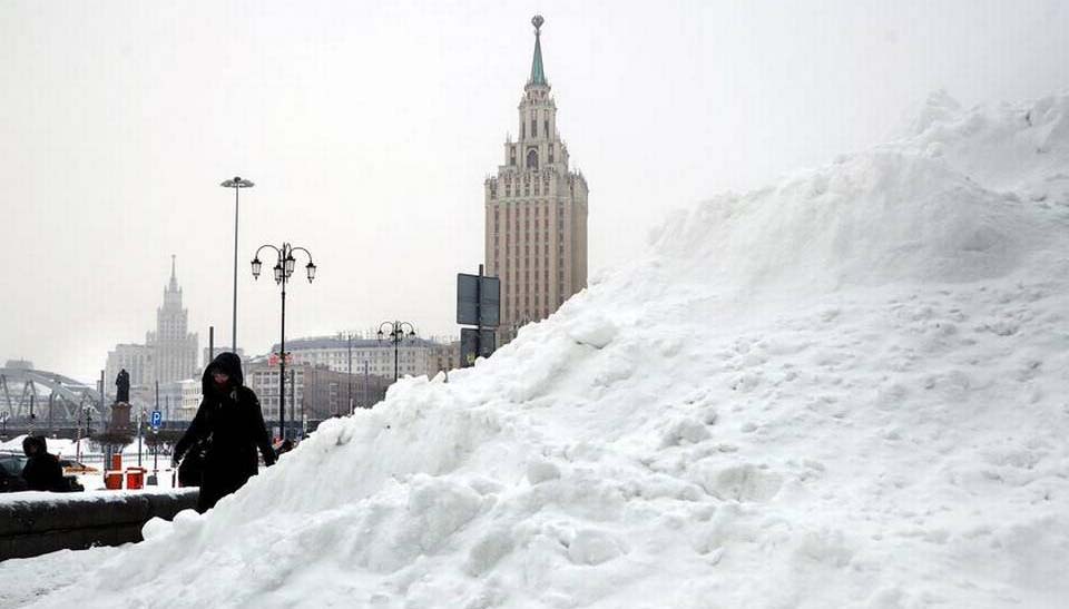 rusia:-moscu-vive-la-mayor-nevada-en-145-anos