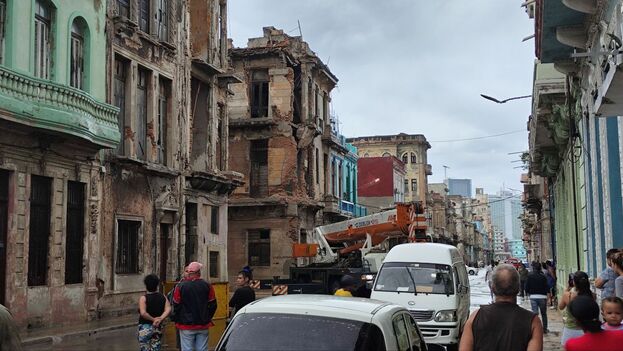 heavy-rains-lead-to-partial-collapse-of-a-havana-building