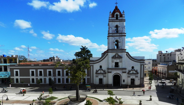 iglesia-de-nuestra-senora-de-la-merced-en-camaguey,-simbolo-del-barroco-cubano