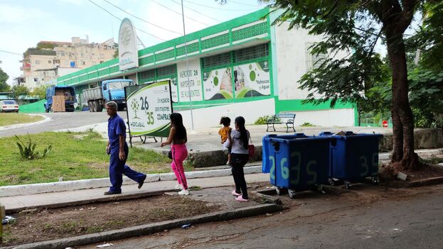 the-wealthy-districts-of-the-cuban-capital-enjoy-vip-level-cleaning-services