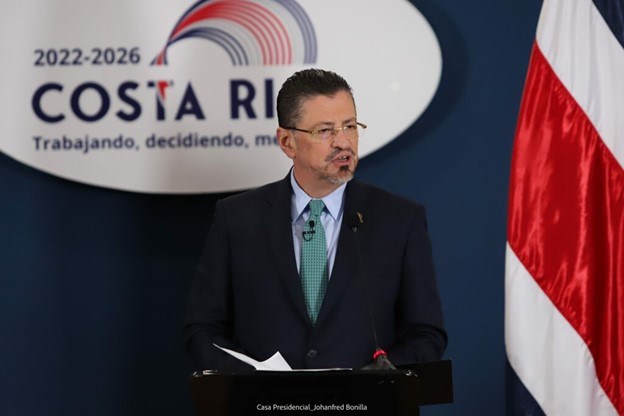 president-of-costa-rica-sparks-xenophobic-comments