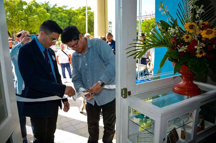 cuba-opens-its-first-correos-de-cuba-commercial-management-center