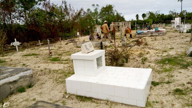 cuba:-‘in-manzanillo-those-who-died-from-covid-19-were-buried-in-mass-graves,-up-to-200-in-a-single-day’