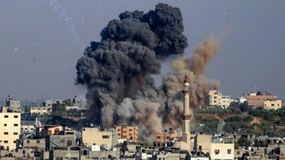 destruccion-en-gaza:-israel-bombardea-sus-principales-ciudades
