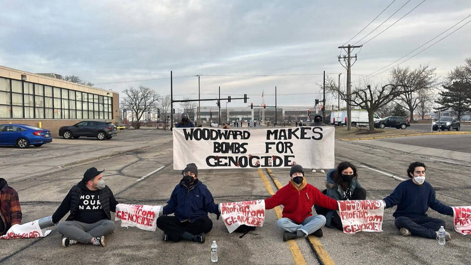 hundreds-protest-biden-in-nyc,-arms-and-military-sites-in-chicago-and-california