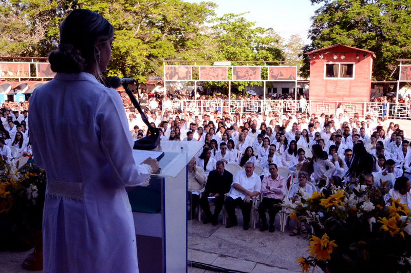 holguin-recibe-refuerzo-de-nuevos-guardianes-de-la-salud