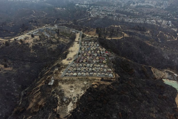 how-neighbors-saved-their-homes-from-chile’s-deadliest-fire