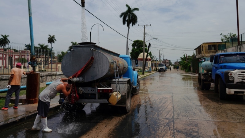 cubanos-arremeten-contra-aguas-de-la-habana;-la-estatal-asegura-que-la-satisfaccion-al-cliente-supera-el-95-%
