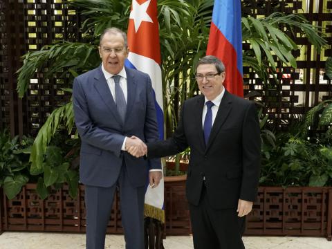 cuban-and-russian-fms-review-status-of-bilateral-relations