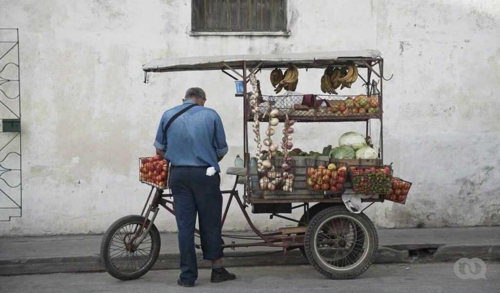 un-hambre-que-nos-traga-a-todos