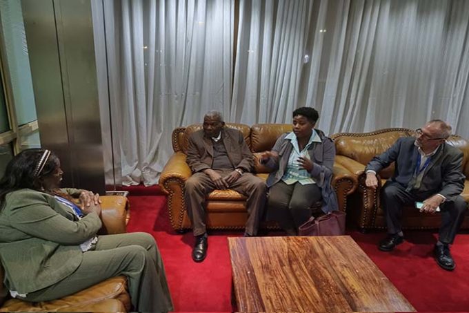 esteban-lazo-meets-with-kenyan-president