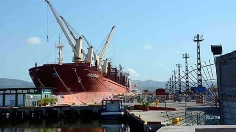 tres-obreros-portuarios-mueren-por-asfixia-en-una-bodega-del-puerto-de-santiago-de-cuba