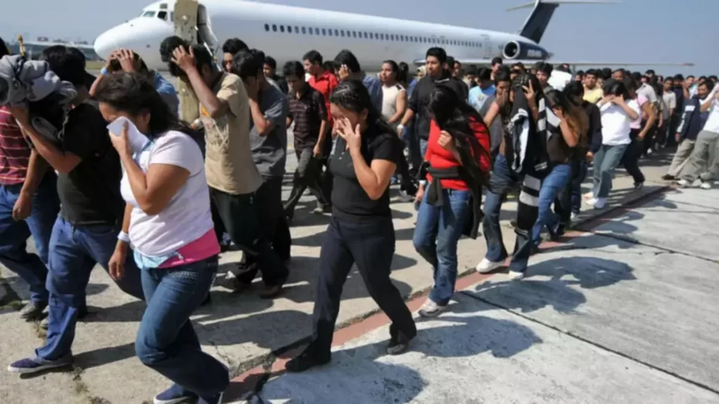 jamaica-and-the-cayman-islands-deport-irregular-migrants-to-cuba,-totaling-257-in-2024