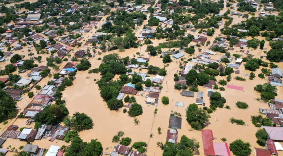inundaciones-en-suramerica:-cuatro-paises-en-alerta-y-miles-de-evacuados