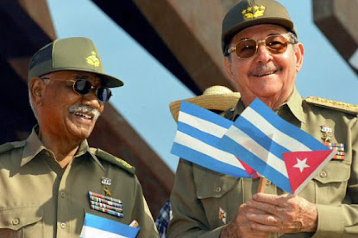 cuban-president-pays-honor-to-commanders-raul-castro-and-juan-almeida