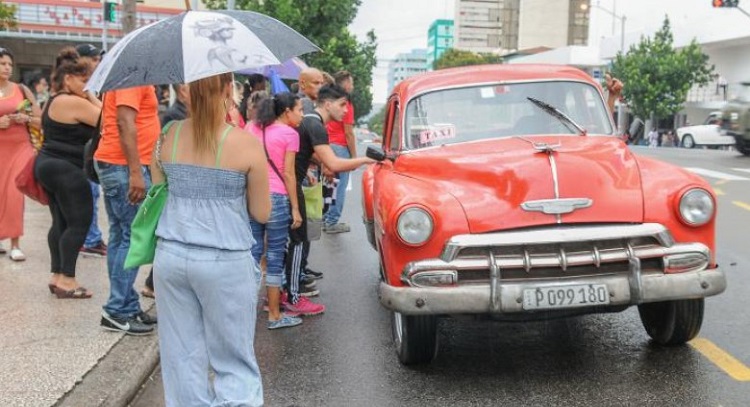 retiro-de-licencias-y-decomiso-de-vehiculos:-las-nuevas-amenazas-del-regimen-a-los-transportistas-cubanos