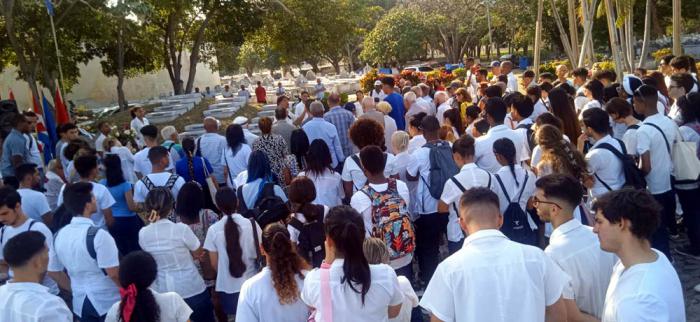 cuban-people-recall-the-memory-of-the-martyrs-of-march-13