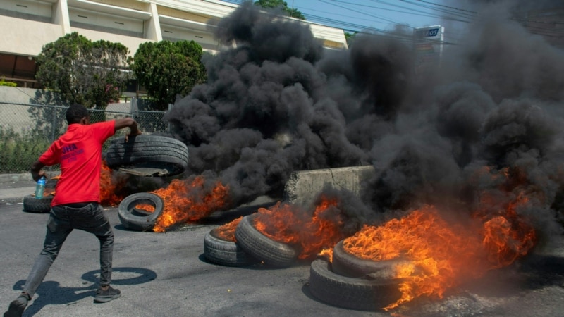 mas-de-2-mil-cubanos-atrapados-en-haiti