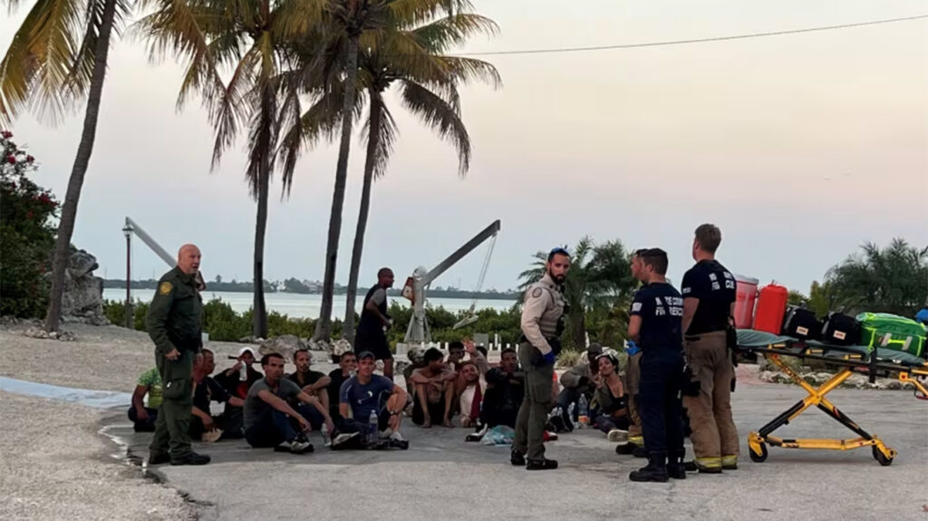 the-us-will-deport-24-rafters-who-landed-on-monday-in-the-florida-keys