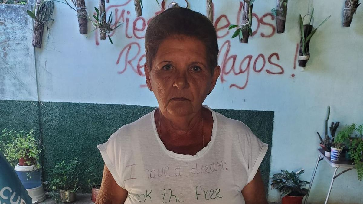 the-mother-of-political-prisoner-sayli-navarro-was-arrested-during-cuban-president-diaz-canel’s-visit-to-matanzas