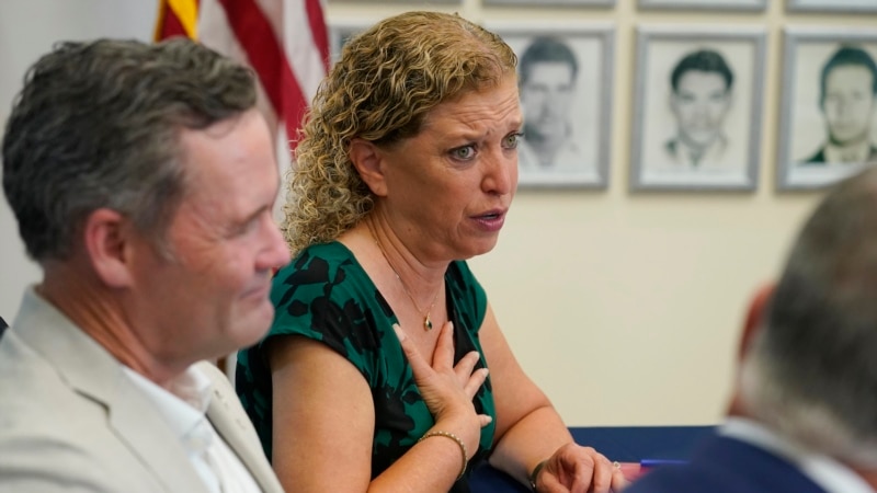 representante-democrata-wasserman-schultz-pide-a-blinken-atencion-urgente-a-los-casos-de-maykel-osorbo-y-otero-alcantara