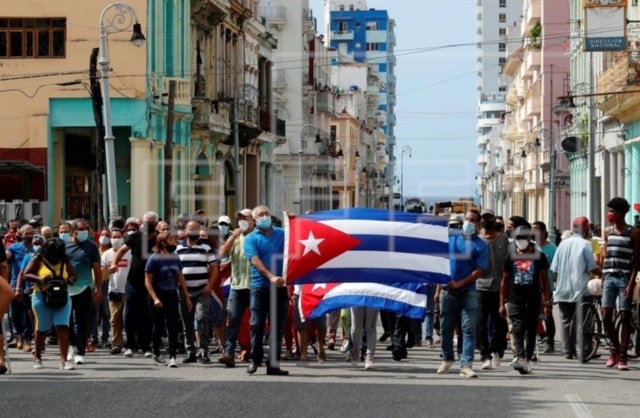 replicated-demonstrations-express-discontent-in-cuba