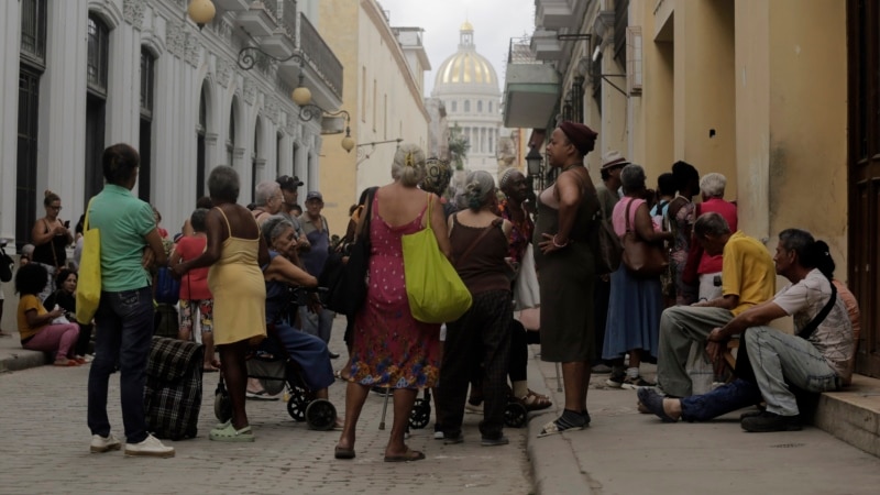 el-impago-a-los-trabajadores-cubanos-se-extiende-a-varios-sectores-economicos,-alerta-funcionario