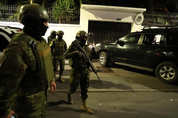 mexico-suspends-relations-with-ecuador-after-embassy-raid