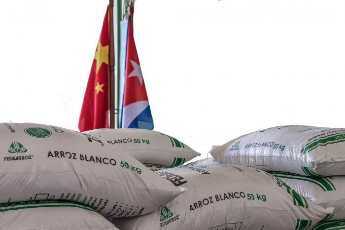 cuba-receives-chinese-rice-donation