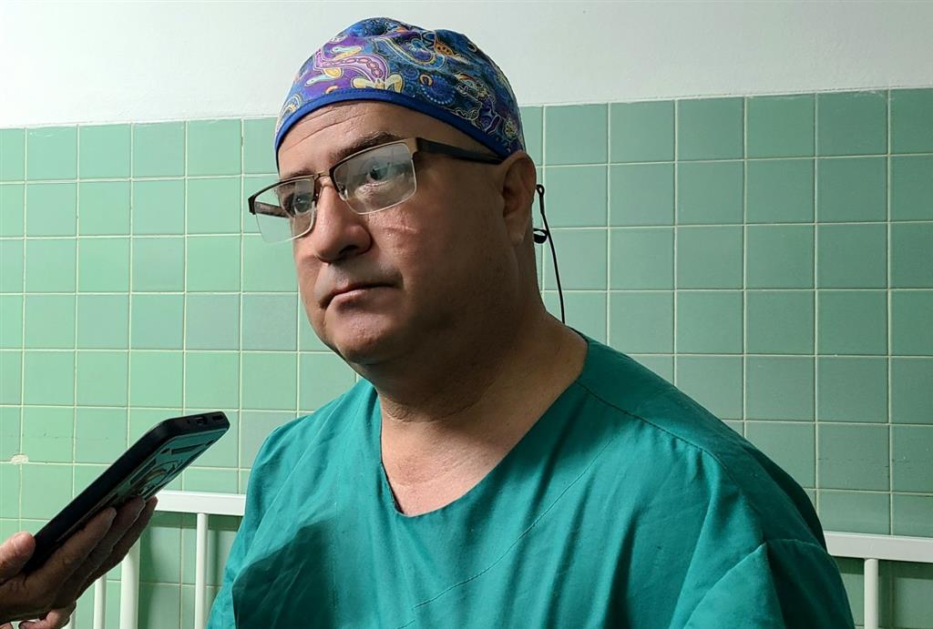for-the-first-time-a-new-surgical-procedure-is-stacked-in-cuban-province