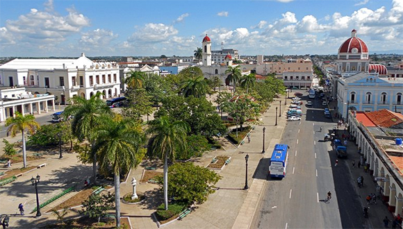 diaz-canel-congratulates-cuban-central-city-on-its-205-anniversary