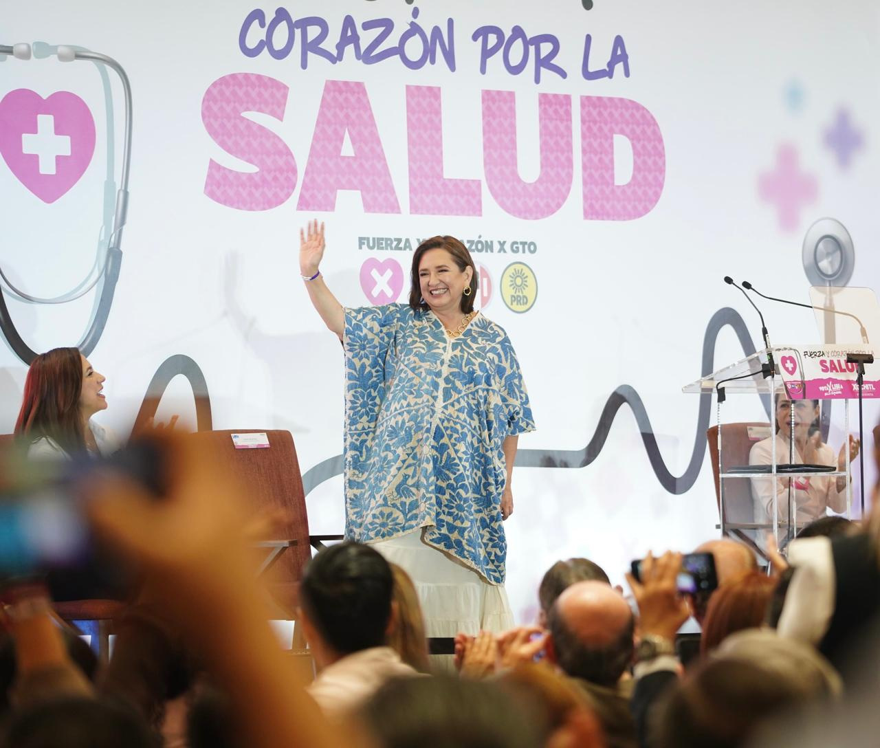 opposition-candidate-xochitl-galvez-promises-not-to-hire-cuban-doctors-if-she-wins-the-presidency-of-mexico