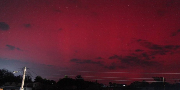 captan-aurora-boreal-desde-cuba,-producto-de-tormenta-solar