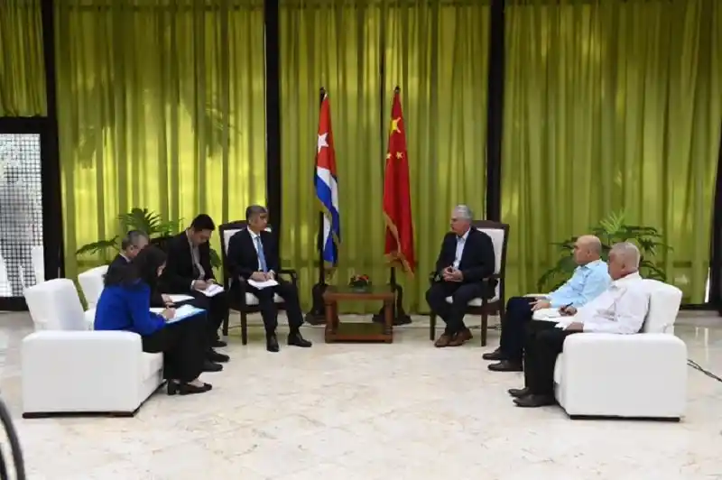 diaz-canel-praises-strong-ties-between-cuba-and-china