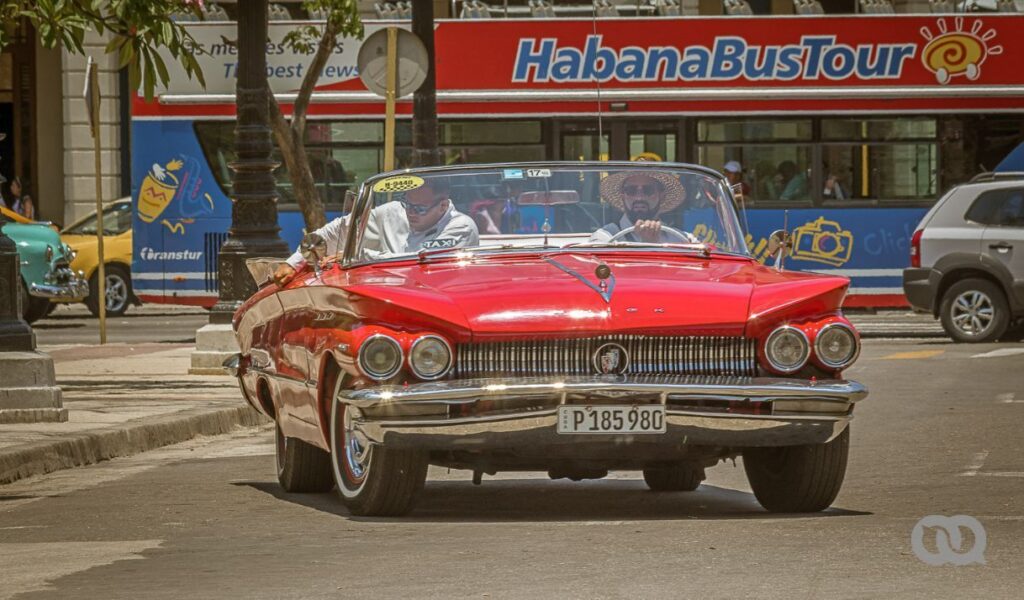 cuba-persigue-el-turismo-chino:-exencion-de-visados-y-nuevos-vuelos-directos