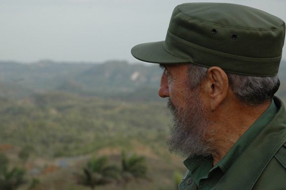 fidel-castro:-“la-humanidad-hay-que-empezar-a-salvarla-ya” 