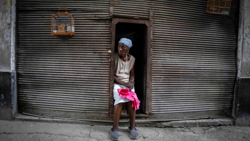 cubanos-se-ven-desprotegidos-ante-brotes-de-dengue-y-oropouche:-“no-hay-medicinas.-no-fumigan”