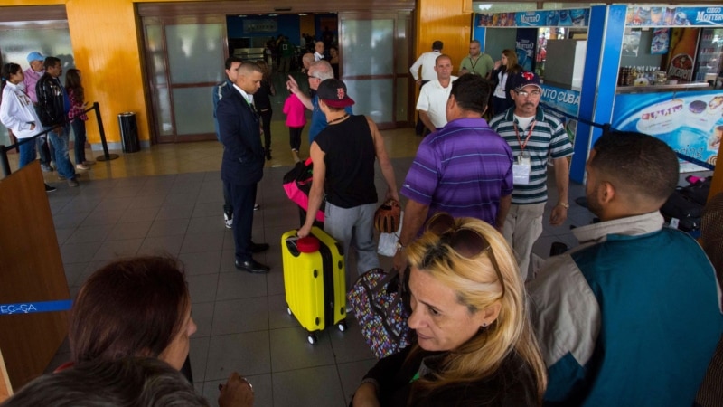 oficial-cubano-aclara-que-pasara-con-los-“regulados”-tras-la-aprobacion-de-la-nueva-ley-migratoria