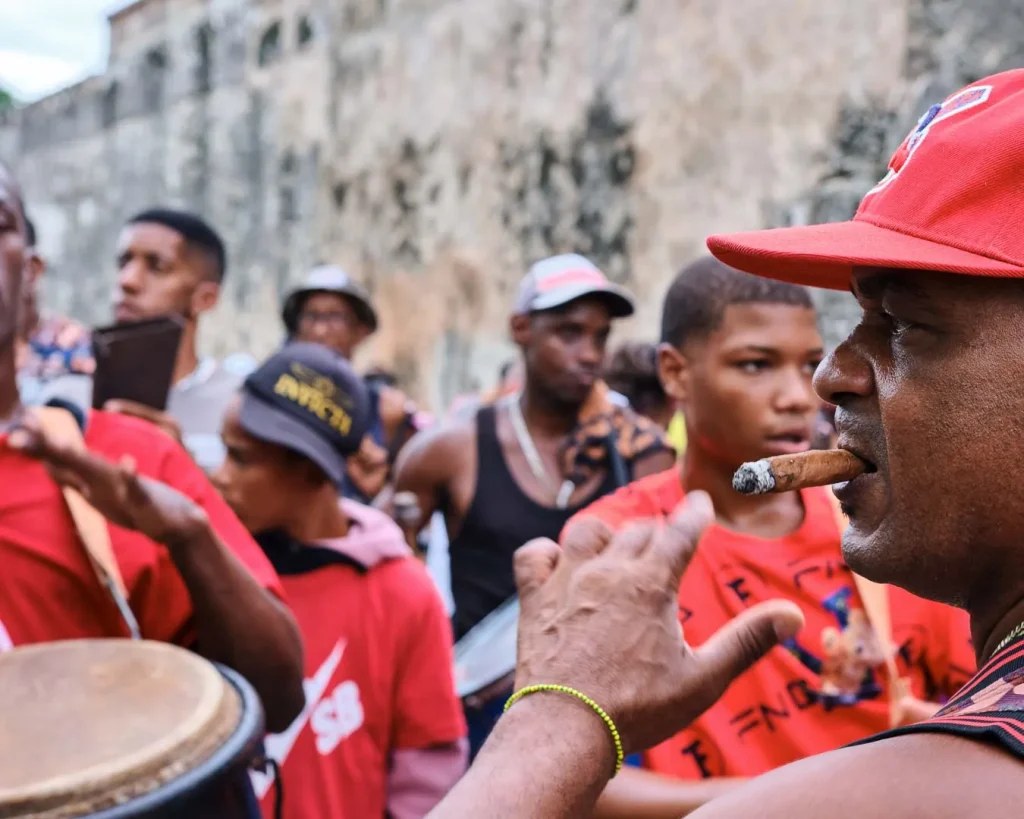 traditions-in-cuba:-the-drum-is-stronger