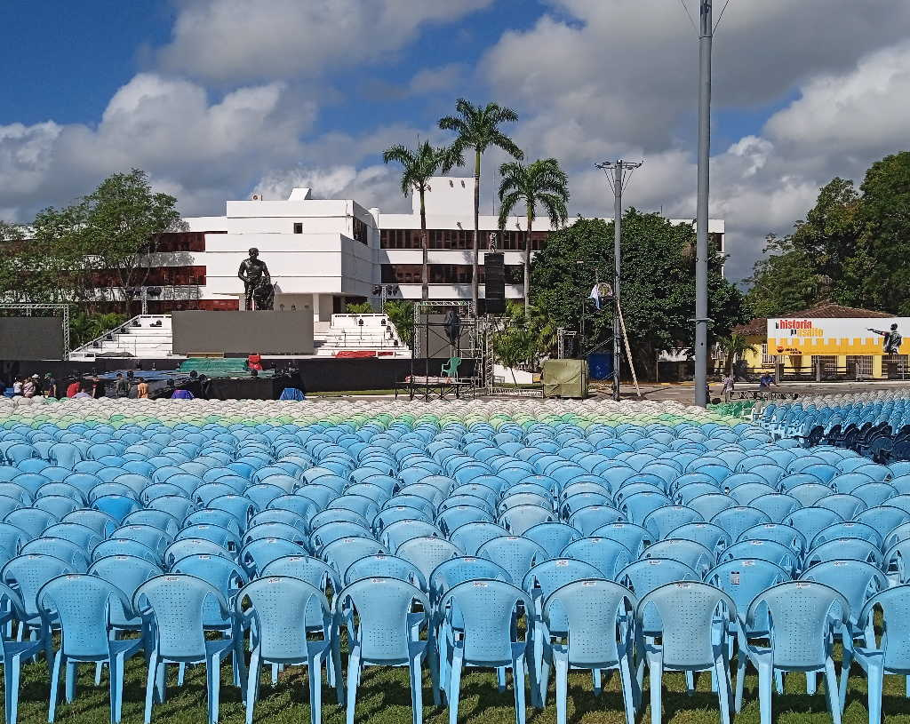 sancti-spiritus-authorities-ramp-up-the-pressure-to-fill-the-seats-for-the-july-26-ceremonies