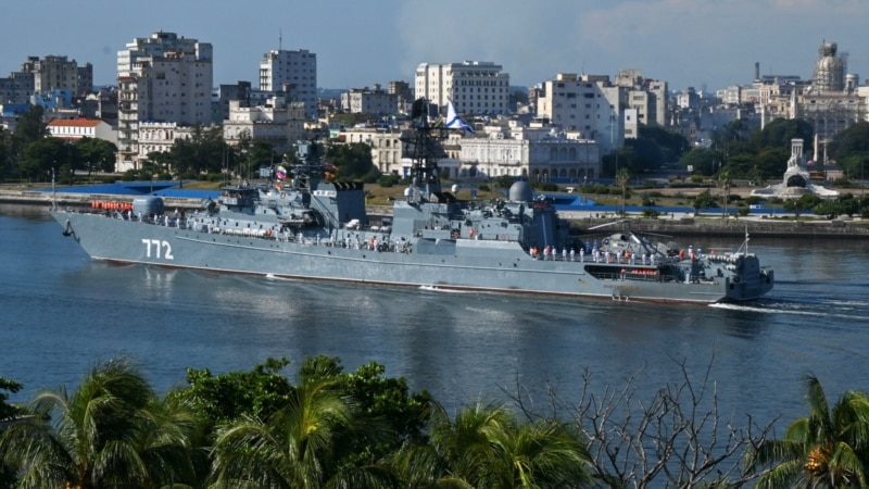 otros-tres-navios-de-la-flota-rusa-atracan-en-el-puerto-de-la-habana