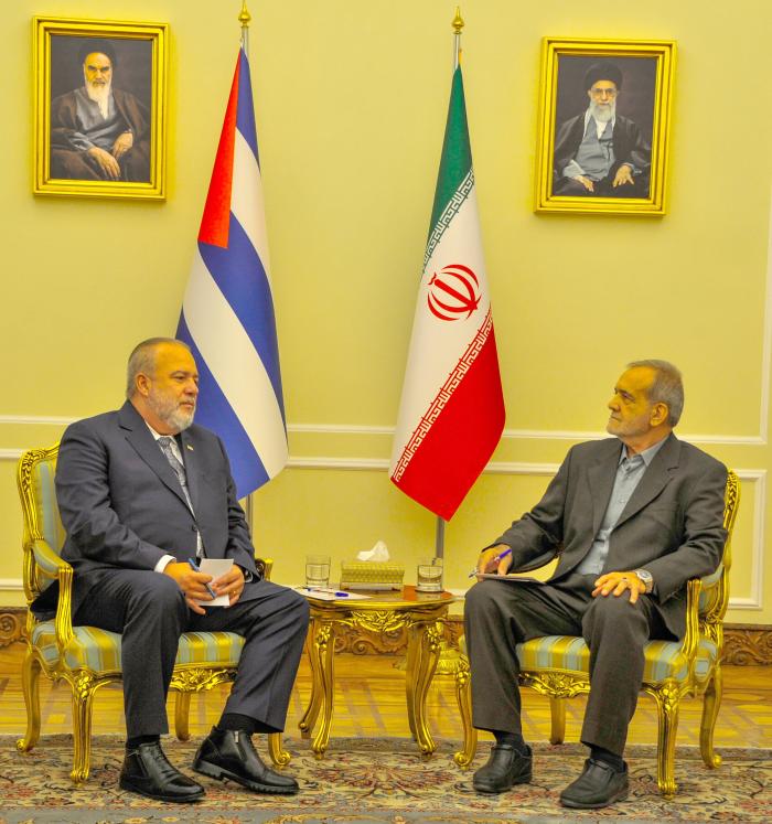 strengthening-relations-with-cuba-will-be-a-priority,-iranian-president-asserts