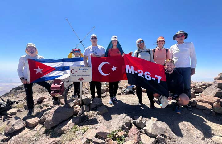 expresan-desde-turkiye-solidaridad-con-cuba