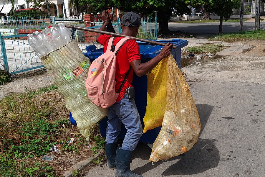 cuba-apuesta-por-cadena-productiva-del-reciclaje-de-desechos