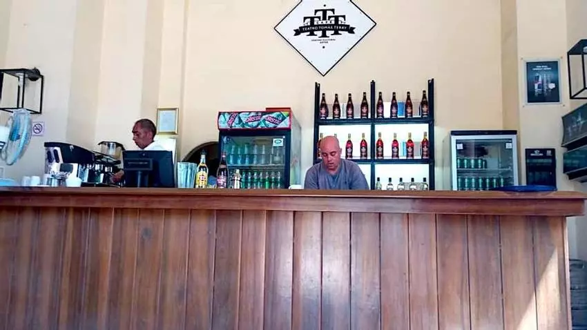 in-the-cafe-of-the-terry-theater-in-cienfuegos,-business-is-done-behind-the-bar