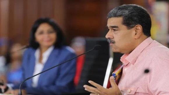 maduro-anuncia-nueva-etapa-de-autogobierno-popular-con-cambios-en-el-gabinete